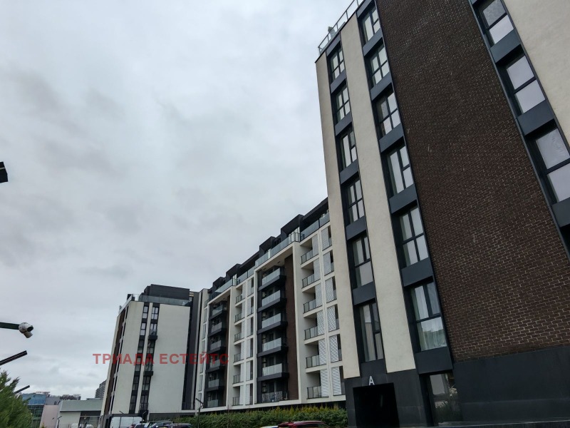 Продава МНОГОСТАЕН, гр. Бургас, област Бургас, снимка 2 - Апартаменти - 53286743