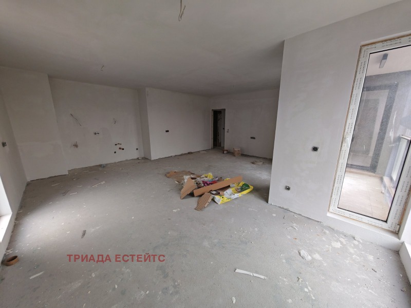 Продава МНОГОСТАЕН, гр. Бургас, област Бургас, снимка 11 - Апартаменти - 53286743