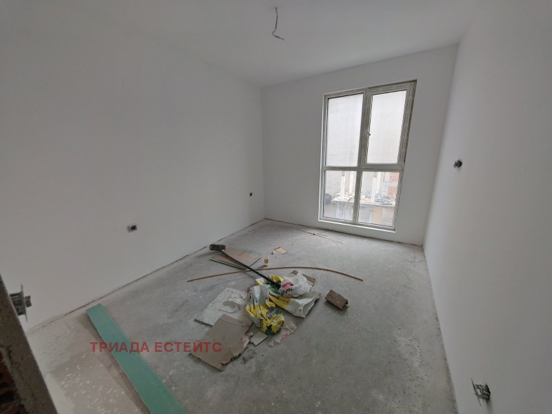 Продава МНОГОСТАЕН, гр. Бургас, област Бургас, снимка 15 - Апартаменти - 53286743