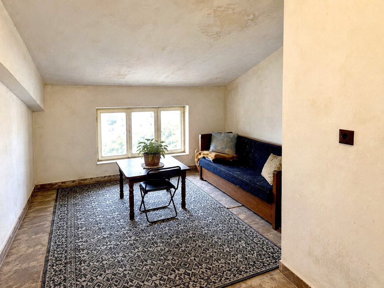 Продава 1-СТАЕН, гр. Шумен, Куршун чешма, снимка 4 - Апартаменти - 56270815