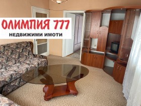 3 кімнатна Широк център, Плевен 1