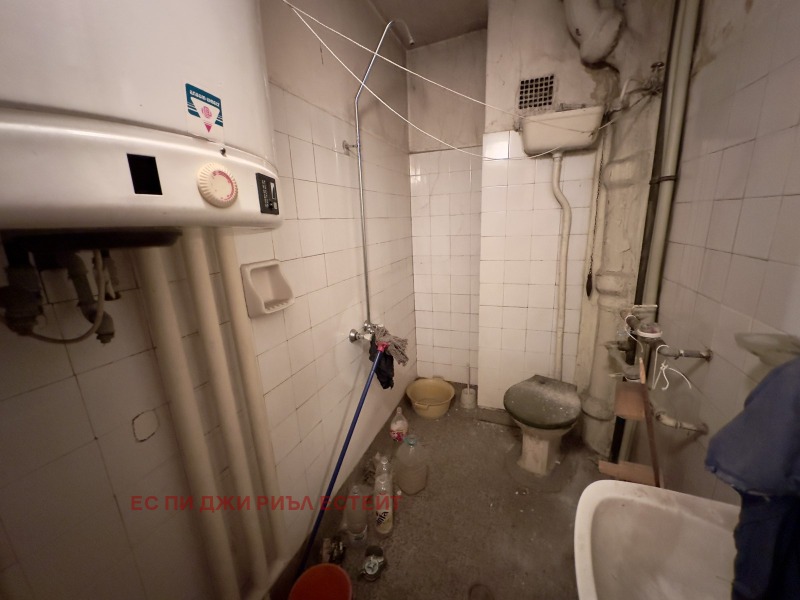 Продава 2-СТАЕН, гр. София, Банишора, снимка 12 - Апартаменти - 52386972