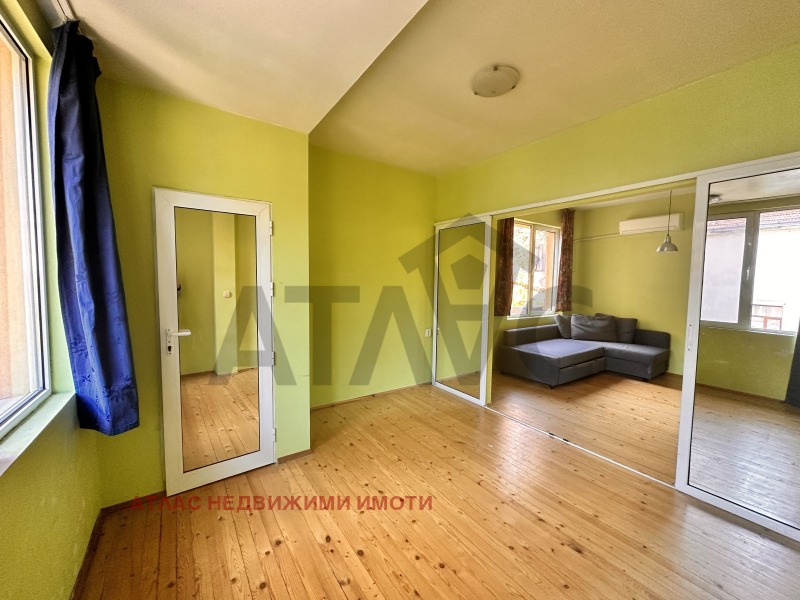 Продава 3-СТАЕН, гр. Пловдив, Кършияка, снимка 2 - Апартаменти - 52156496