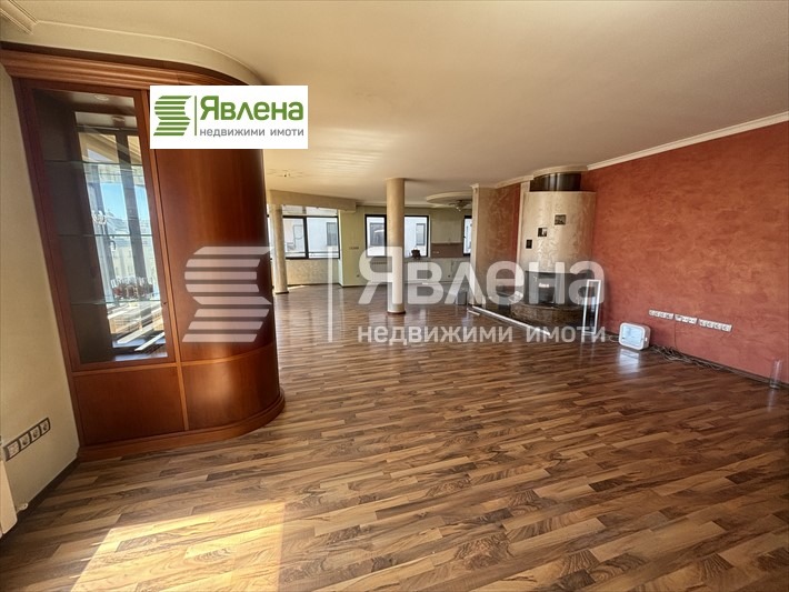 Продава МНОГОСТАЕН, гр. София, Лозенец, снимка 2 - Aпартаменти - 49364648