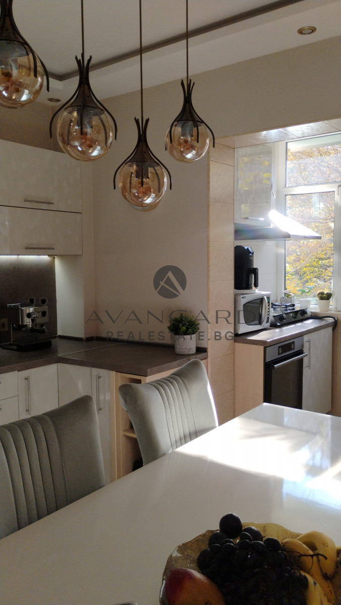 Продава МНОГОСТАЕН, гр. Пловдив, Изгрев, снимка 4 - Апартаменти - 52549820