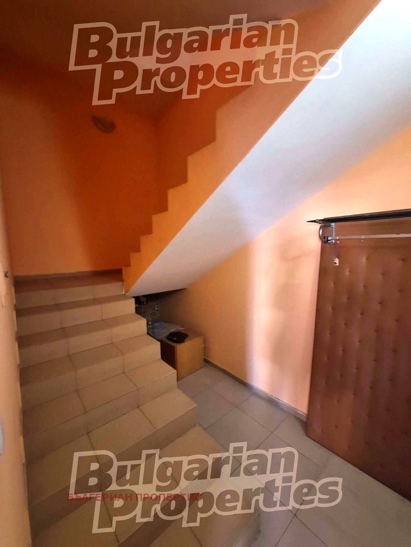 Продава КЪЩА, с. Изгрев, област Благоевград, снимка 16 - Къщи - 48998625