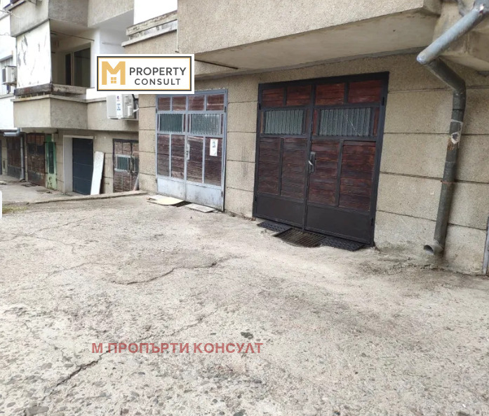 Продава ГАРАЖ, ПАРКОМЯСТО, гр. Плевен, 9-ти квартал, снимка 5 - Гаражи и паркоместа - 54205177