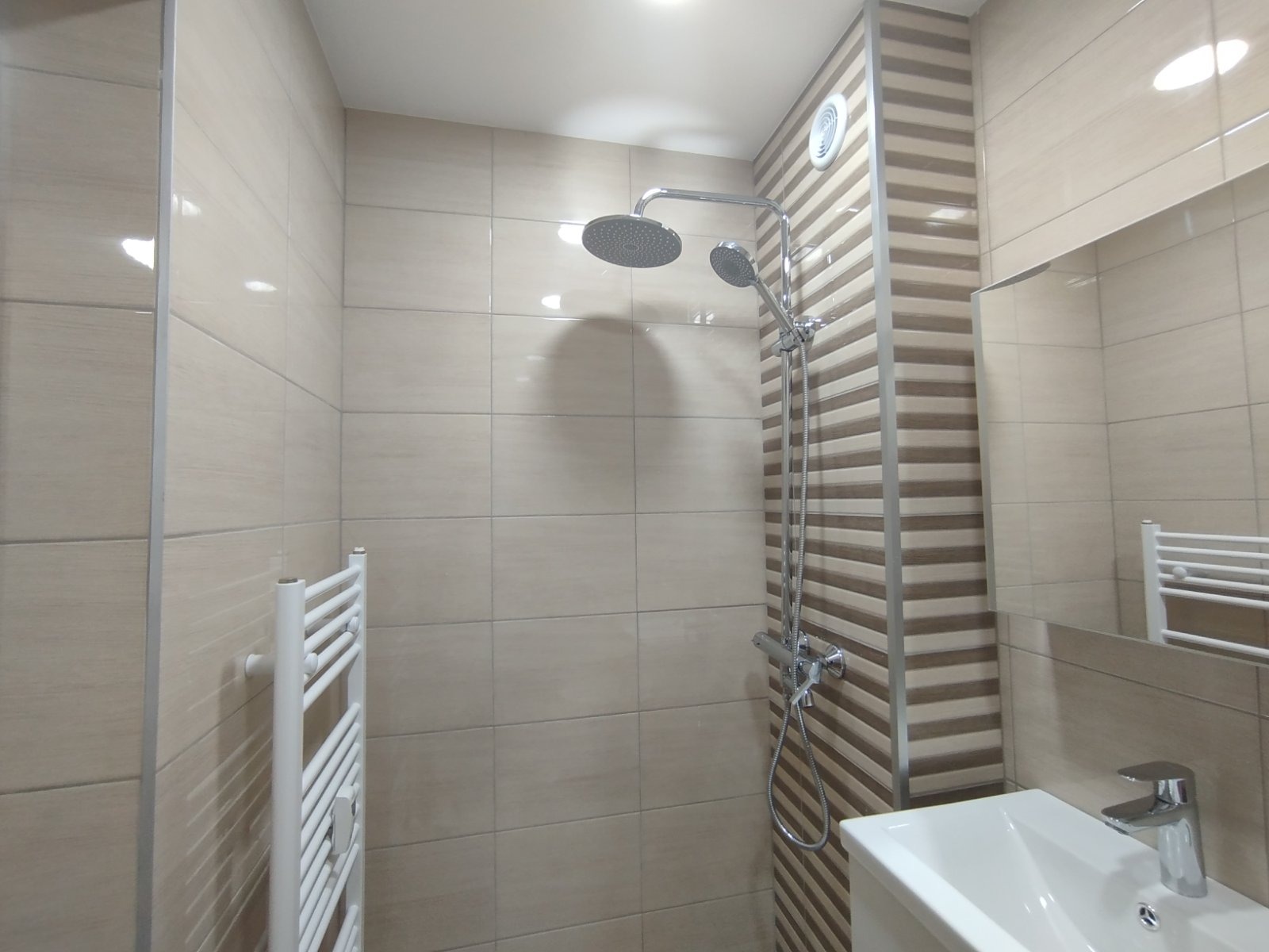 Продава 2-СТАЕН, гр. Русе, Цветница, снимка 17 - Апартаменти - 55540668