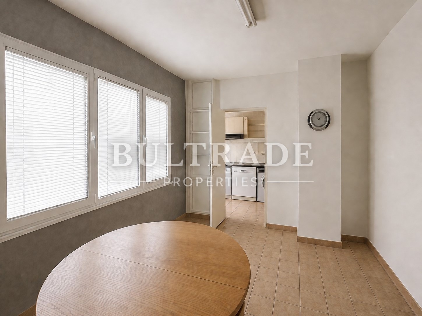 Продава 3-СТАЕН, гр. София, Стрелбище, снимка 3 - Апартаменти - 54516614