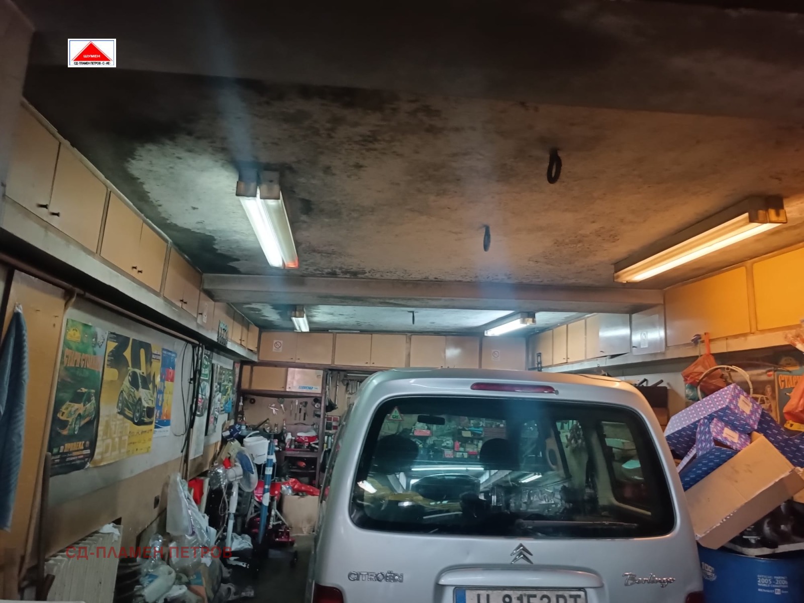 Продава ГАРАЖ, ПАРКОМЯСТО, гр. Шумен, Пожарната, снимка 7 - Гаражи и паркоместа - 54223372