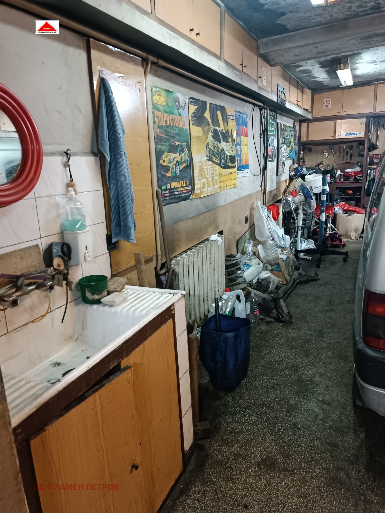 Продава ГАРАЖ, ПАРКОМЯСТО, гр. Шумен, Пожарната, снимка 11 - Гаражи и паркоместа - 54223372