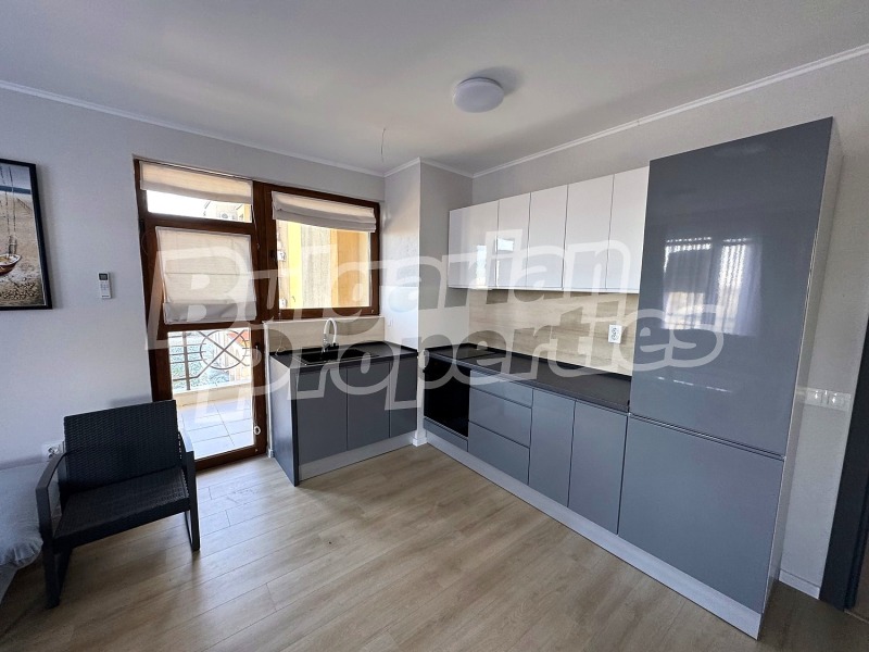 Продава 2-СТАЕН, гр. Балчик, област Добрич, снимка 2 - Апартаменти - 53150674