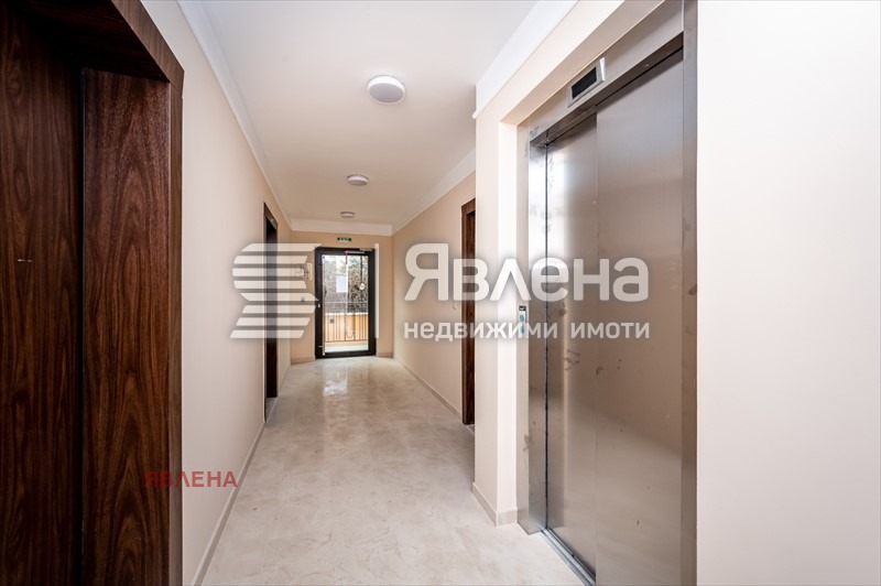 Na prodej  2 ložnice Sofia , Centar , 132 m2 | 26011619 - obraz [15]