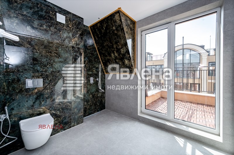 Na prodej  2 ložnice Sofia , Centar , 132 m2 | 26011619 - obraz [9]