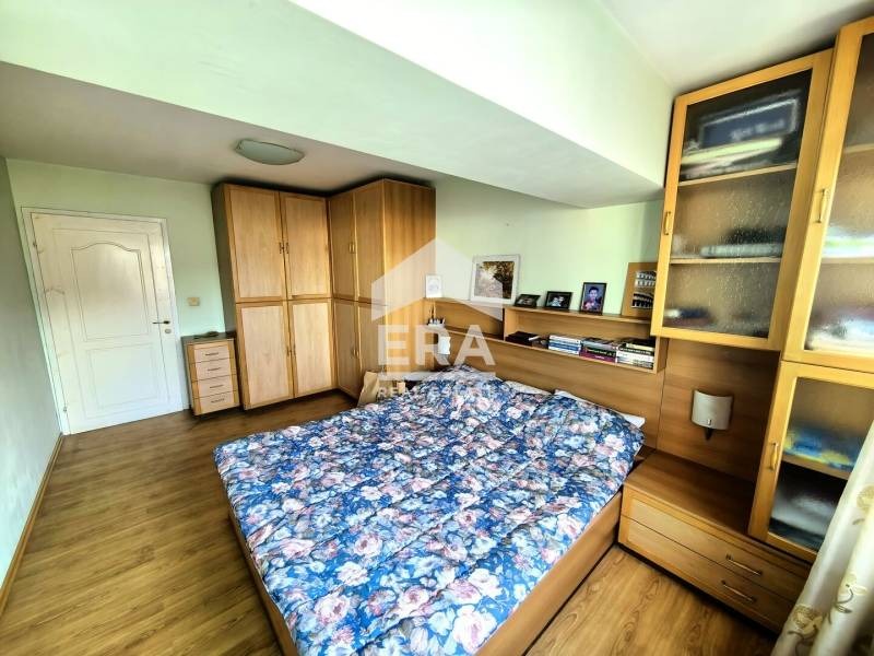 Продава 3-СТАЕН, гр. Велико Търново, Център, снимка 5 - Апартаменти - 53087810