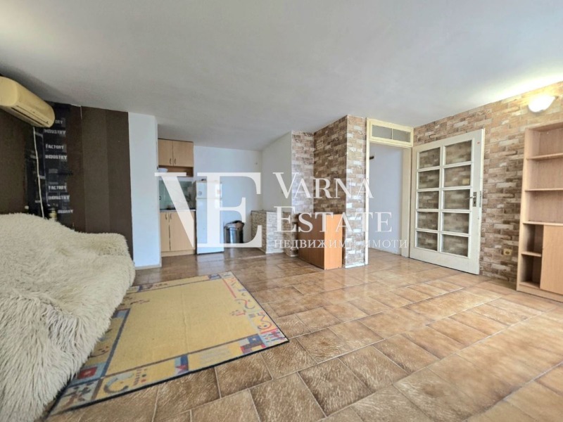 Продава 3-СТАЕН, гр. Варна, Централна поща, снимка 2 - Апартаменти - 53123967