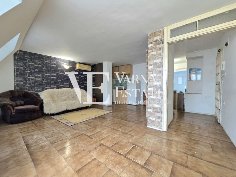 Продава 3-СТАЕН, гр. Варна, Централна поща, снимка 3 - Апартаменти - 53123967