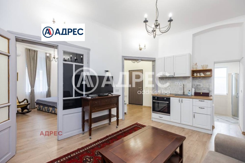 Продава ЕТАЖ ОТ КЪЩА, гр. Варна, Гръцка махала, снимка 2 - Етаж от къща - 53151744