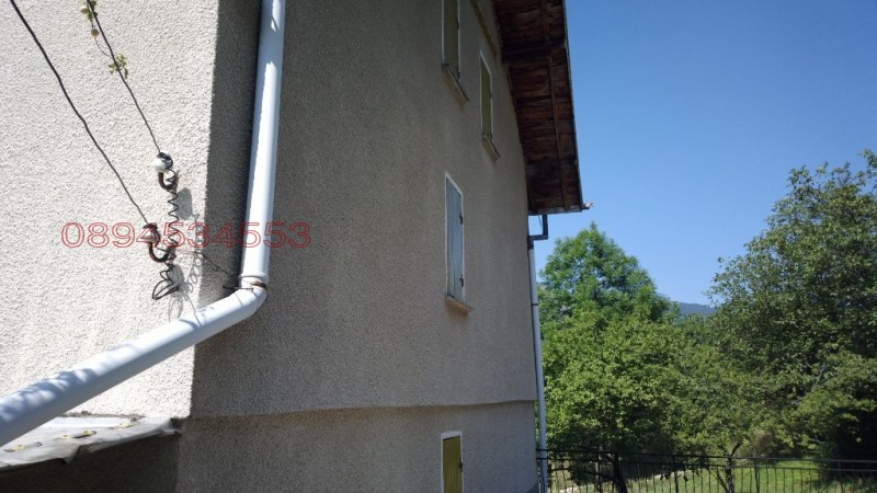 Продава КЪЩА, с. Лялинци, област Перник, снимка 13 - Къщи - 52785158