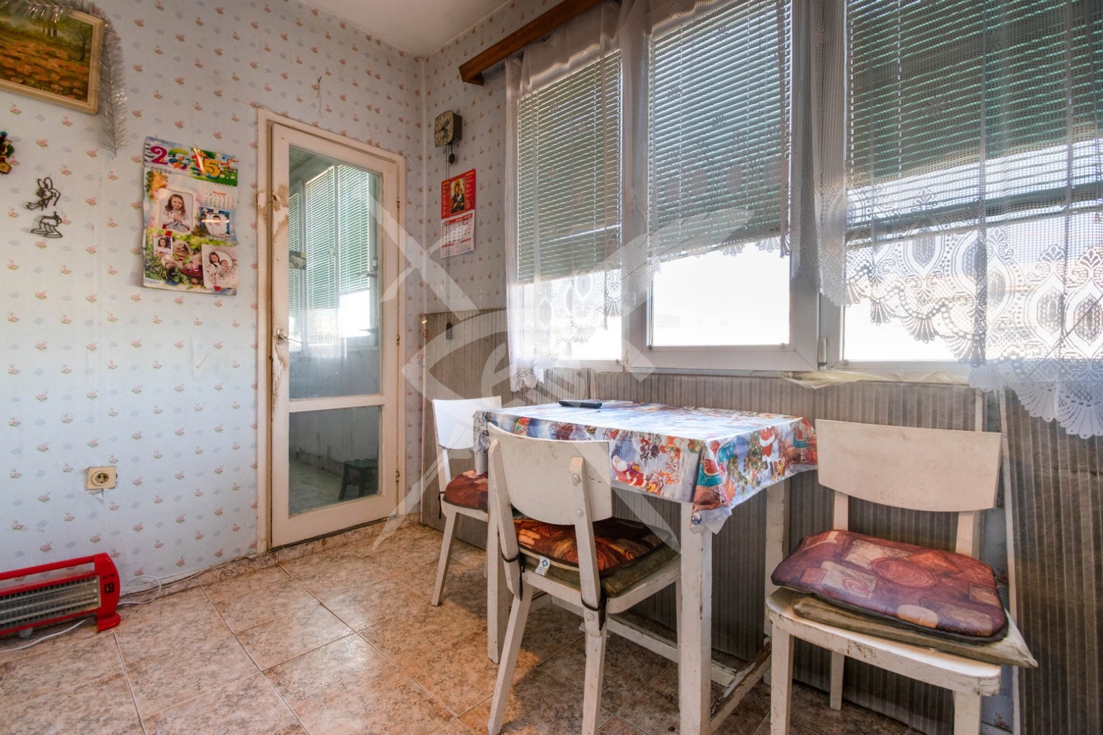 Продава 2-СТАЕН, гр. София, Люлин 6, снимка 2 - Апартаменти - 52432090