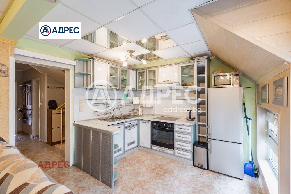 Продава МНОГОСТАЕН, гр. Варна, ВИНС-Червен площад, снимка 6 - Апартаменти - 54764489