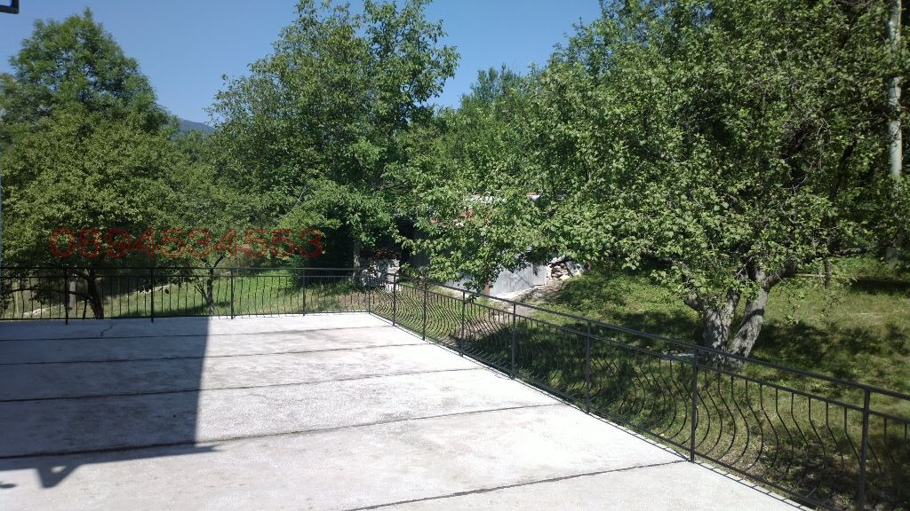 Продава КЪЩА, с. Лялинци, област Перник, снимка 14 - Къщи - 53692679