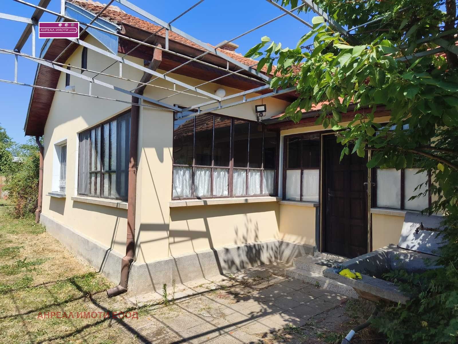 Продава КЪЩА, с. Дългоделци, област Монтана, снимка 2 - Къщи - 55609837