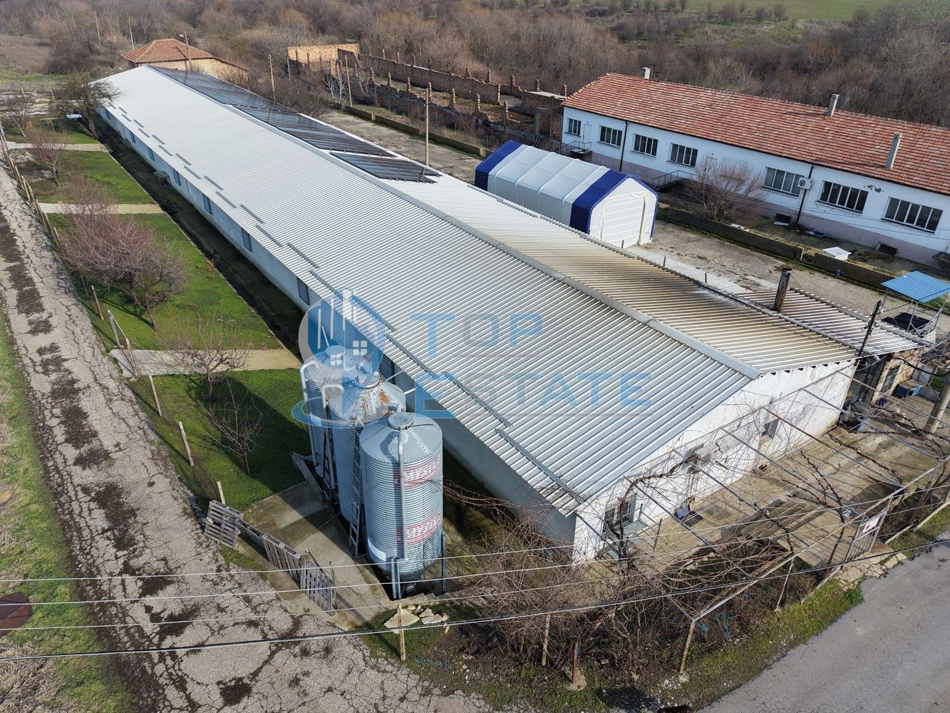 Продава ПРОМ. ПОМЕЩЕНИЕ, гр. Велико Търново, Промишлена зона - Запад, снимка 3 - Производствени сгради - 54447866