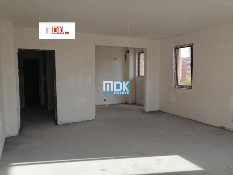 Til salg  2 soveværelser Plovdiv , Ostromila , 115 kvm | 95693587 - billede [9]