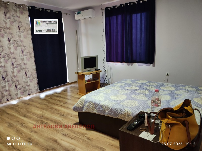 Продава КЪЩА, област Добрич, с. Росеново • по договаряне • 91865069 1