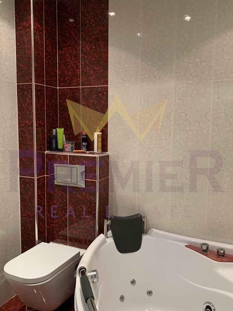 Продава КЪЩА, гр. Балчик, област Добрич, снимка 8 - Къщи - 52246198