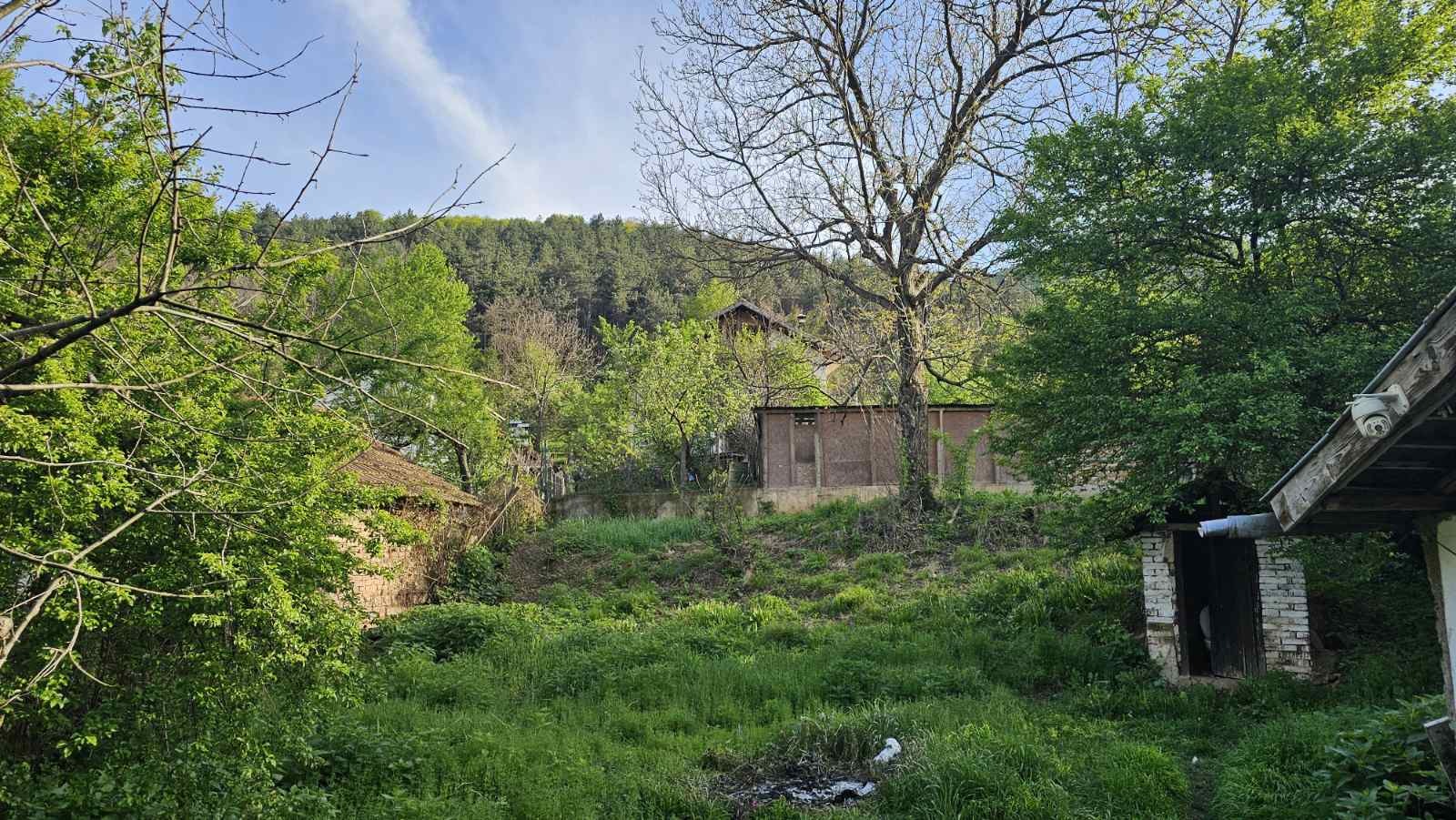Продава КЪЩА, с. Врачеш, област София област, снимка 2 - Къщи - 50007556