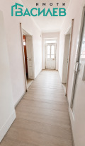 Продава  Къща област Ловеч , гр. Луковит , 142 кв.м | 92130000 - изображение [7]