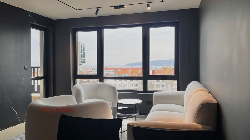 Продава 3-СТАЕН в град Варна, Център - 101 кв.м / 339 900 € » 664 786.62 лв., ЕРА ВИВА