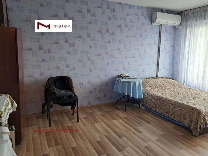 Myytävänä  Studio Varna , Vladislav Varnentšik 1 , 48 neliömetriä | 85012265 - kuva [8]