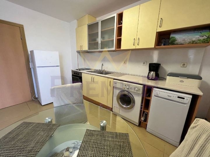 Продава 2-СТАЕН, гр. Варна, к.к. Св.Св. Константин и Елена, снимка 14 - Апартаменти - 53428832