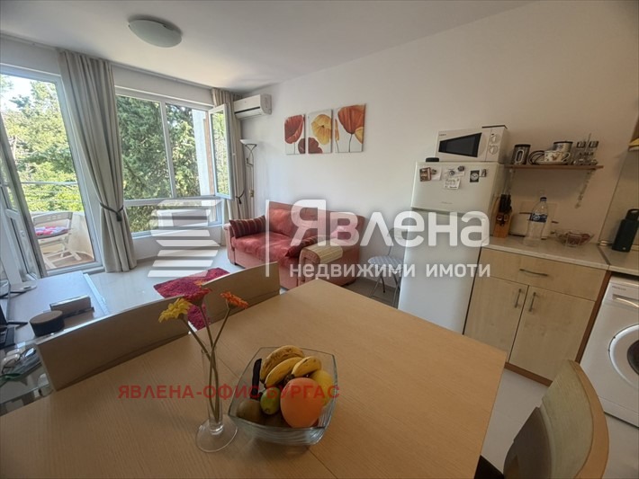 Продава 2-СТАЕН, гр. Поморие, област Бургас