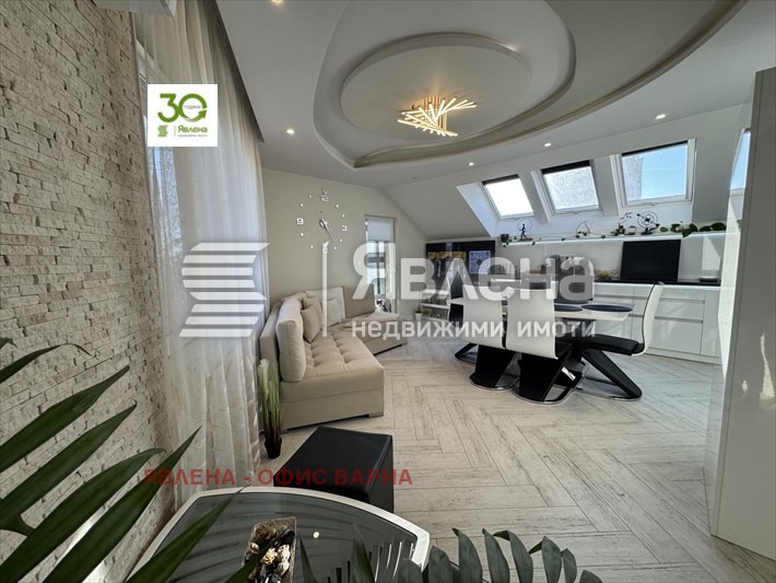 Продава 3-СТАЕН, гр. Варна, Левски 1, снимка 2 - Апартаменти - 55619629