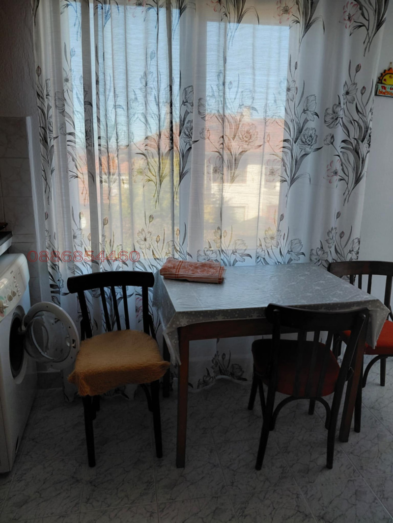 Продава ЕТАЖ ОТ КЪЩА, гр. Обзор, област Бургас, снимка 9 - Етаж от къща - 53254620