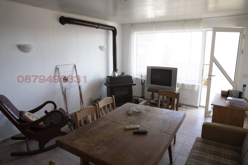 Продава КЪЩА, с. Орешак, област Варна, снимка 12 - Къщи - 53471827