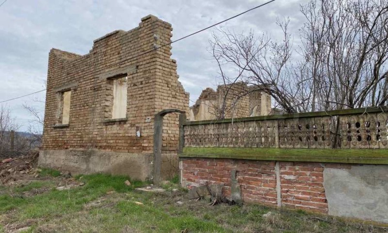 На продаж  Сюжет область Плевен , Въбел , 1230 кв.м | 32651424 - зображення [3]