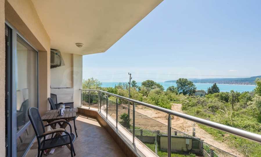 Продава  2-стаен област Варна , гр. Бяла , 90 кв.м | 67692067