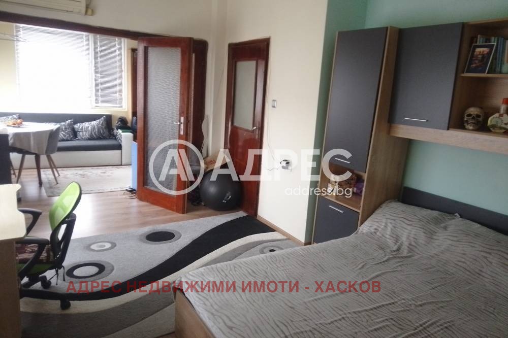 Продава 3-СТАЕН, гр. Хасково, Куба, снимка 2 - Апартаменти - 53007741