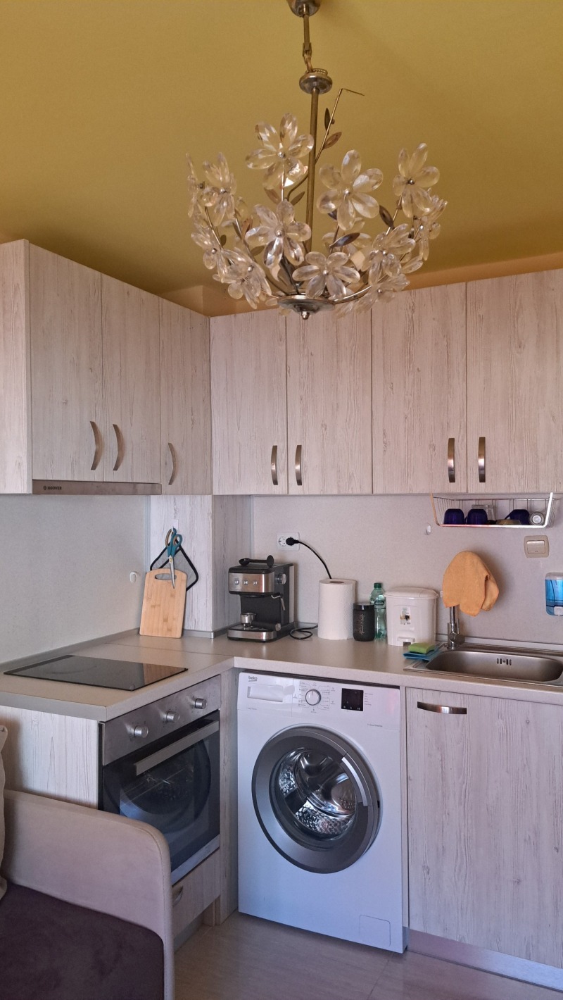 Продава 2-СТАЕН в област Бургас, гр. Свети Влас - 48 кв.м / 59 900 € » 117 154.22 лв., ПИ И ЕМ ПРОПЪРТИС