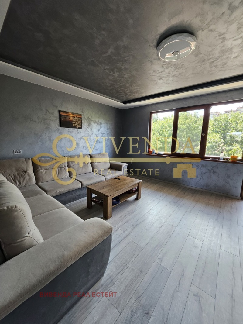 Продава 3-СТАЕН, гр. Плевен, Широк център, снимка 2 - Апартаменти - 52403339