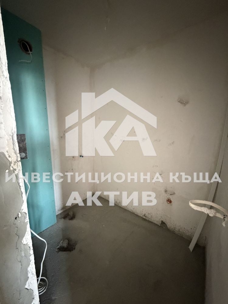 Продава 4-СТАЕН, гр. Пловдив, Остромила, снимка 8 - Апартаменти - 54699353