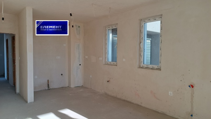 À vendre  Bureau Plovdiv , Komatevsko chose , 336 m² | 92857612 - image [3]