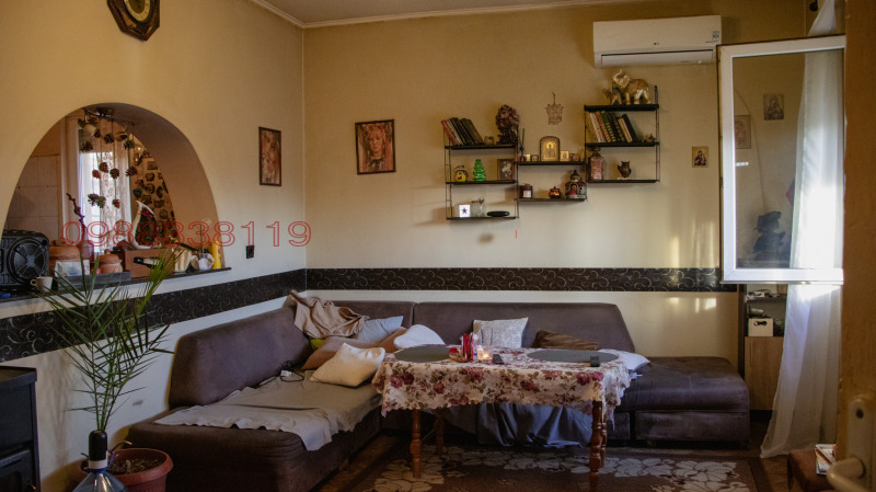 Продава КЪЩА, гр. Хасково, Промишлена зона - Юг, снимка 15 - Къщи - 52785425