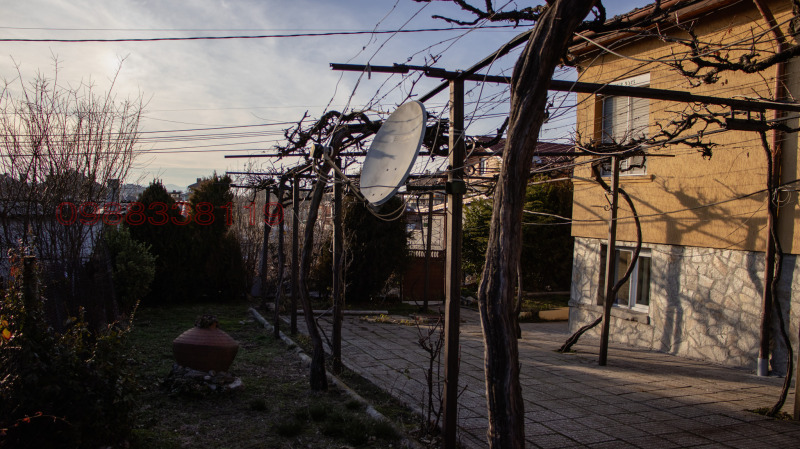 Продава КЪЩА, гр. Хасково, Промишлена зона - Юг, снимка 2 - Къщи - 52785425