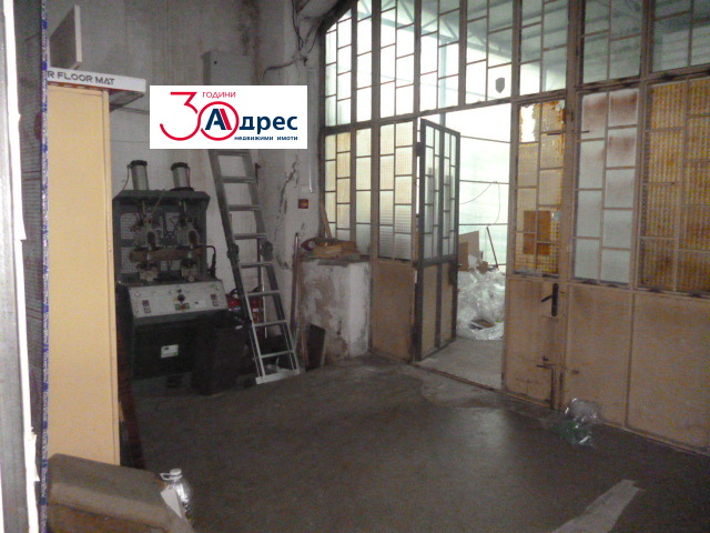 Продава ПРОМ. ПОМЕЩЕНИЕ, гр. Добрич, Промишлена зона - Запад, снимка 8 - Производствени сгради - 52833032